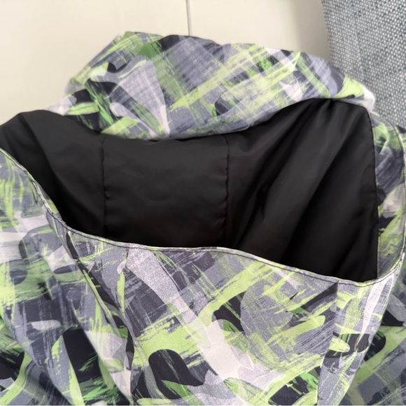 Obermeyer Teen XL Jacket - Picture 9 of 11